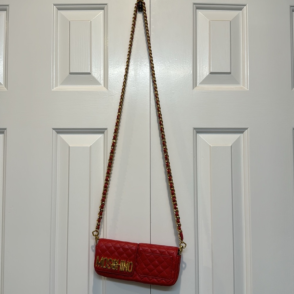 Moschino quilted red crossbody bag - Picture 2 of 7